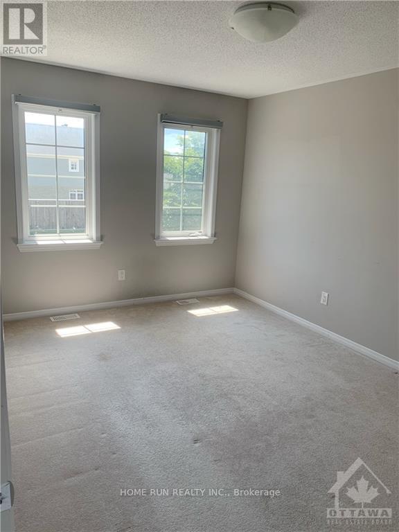 488 Dundonald Drive, Ottawa, Ontario  K2S 5S7 - Photo 9 - X12767488