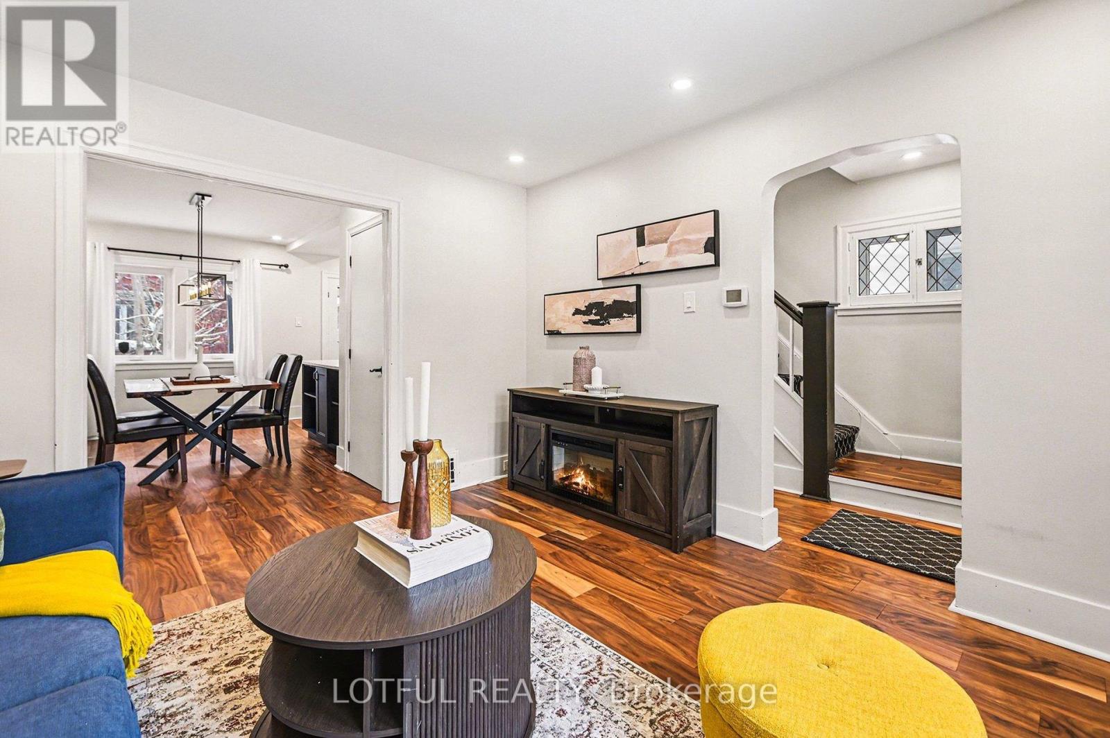 68 Vaughan Street, Ottawa, Ontario  K1M 1X2 - Photo 5 - X12767502