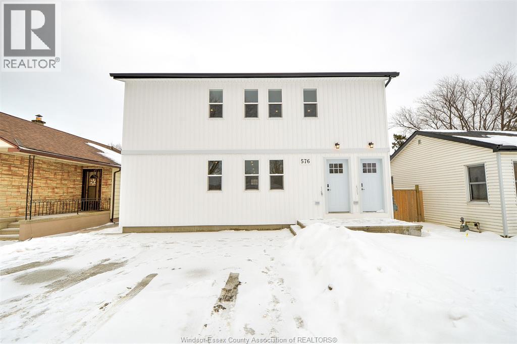 MLS# 26002775: 576 ELINOR, Windsor, Canada