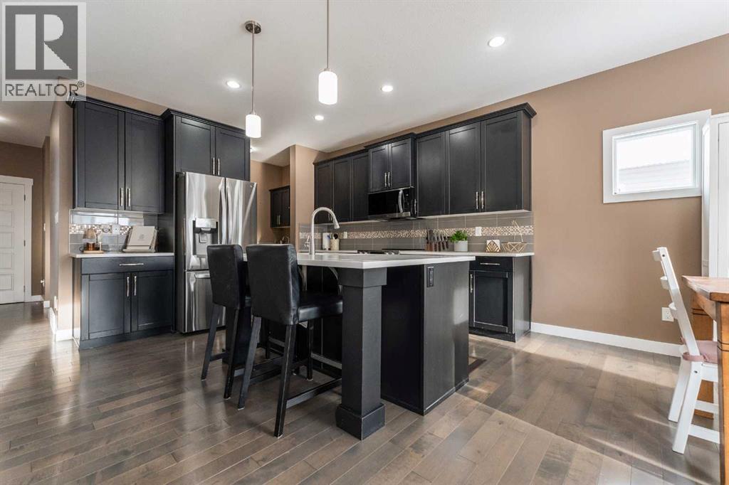 172 Firelight Way W, Lethbridge, Alberta  T1J 4B2 - Photo 12 - A2274526