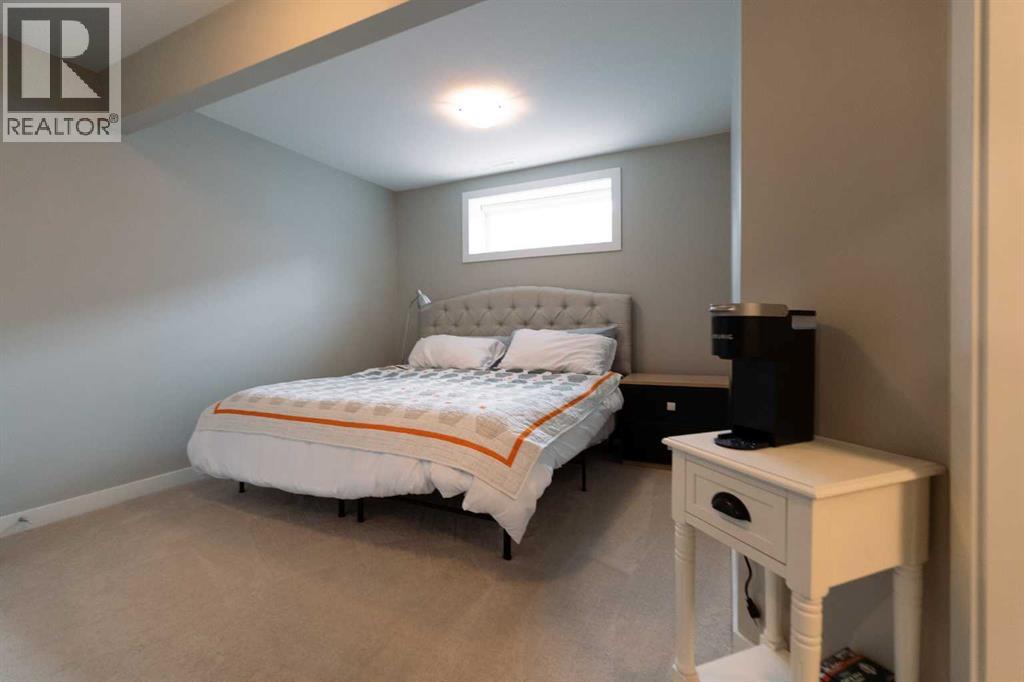 172 Firelight Way W, Lethbridge, Alberta  T1J 4B2 - Photo 48 - A2274526