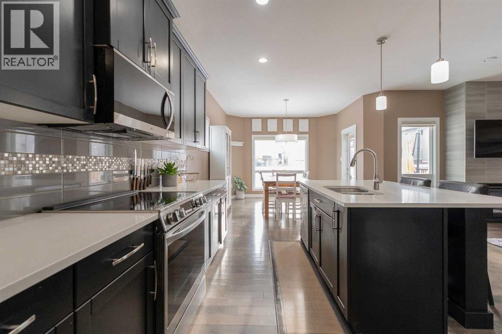 172 Firelight Way W, Lethbridge, Alberta  T1J 4B2 - Photo 15 - A2274526