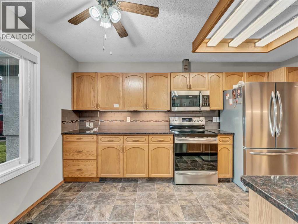 81 Park Meadows Lane Se, Medicine Hat, Alberta  T1B 4E3 - Photo 10 - A2272512