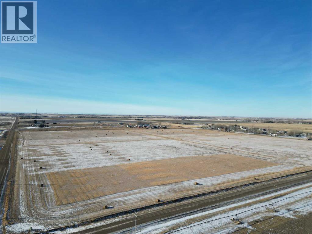 24 213032 Twp Rd. 94, Rural Lethbridge County, Alberta  T1J 5R2 - Photo 2 - A2281485