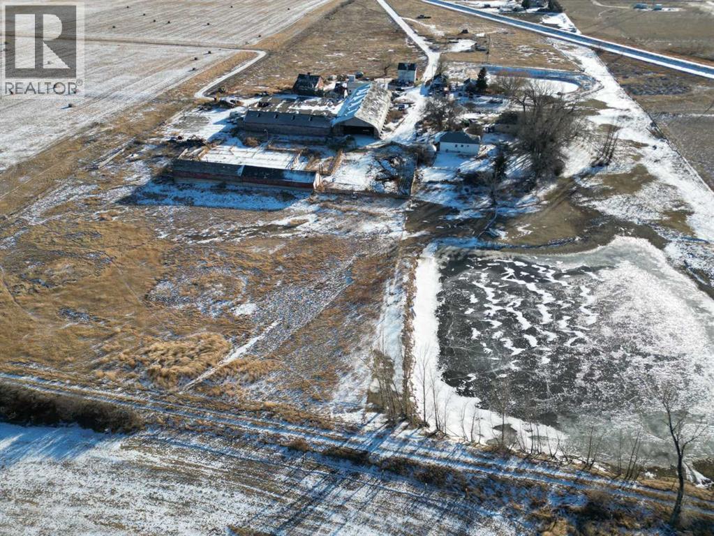 24 213032 Twp Rd. 94, Rural Lethbridge County, Alberta  T1J 5R2 - Photo 14 - A2281485