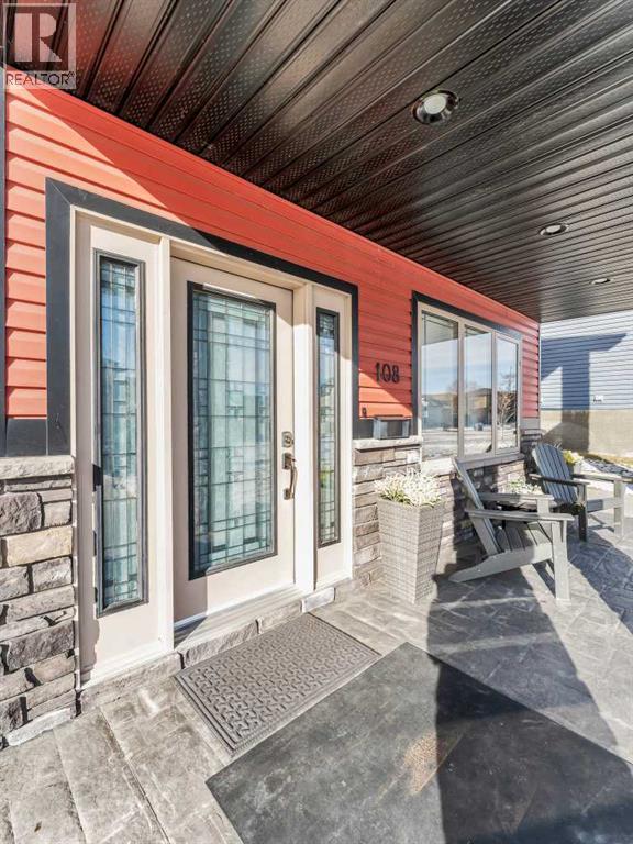 108 Ranchman Place Ne, Medicine Hat, Alberta  T1C 0E3 - Photo 3 - A2282848