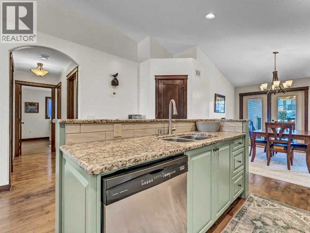 108 Ranchman Place Ne, Medicine Hat, Alberta  T1C 0E3 - Photo 14 - A2282848