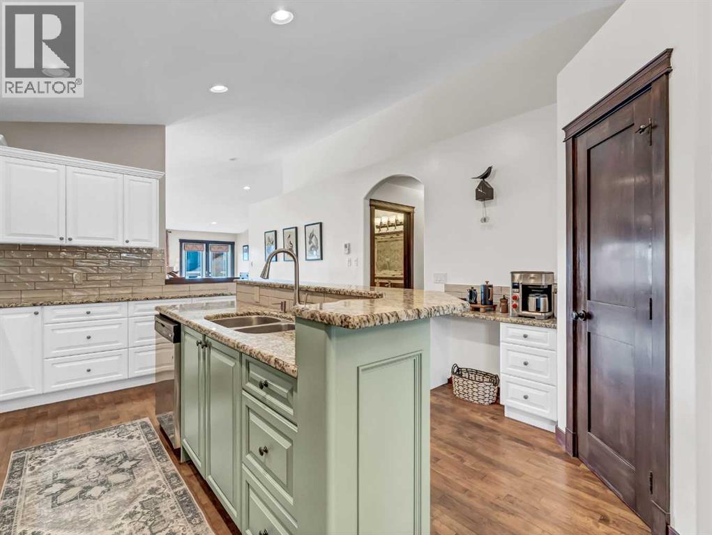 108 Ranchman Place Ne, Medicine Hat, Alberta  T1C 0E3 - Photo 15 - A2282848