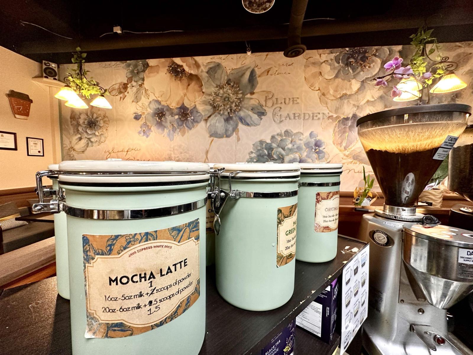 15090 North Bluff Road, White Rock, British Columbia  V4B 5M1 - Photo 11 - C8075959