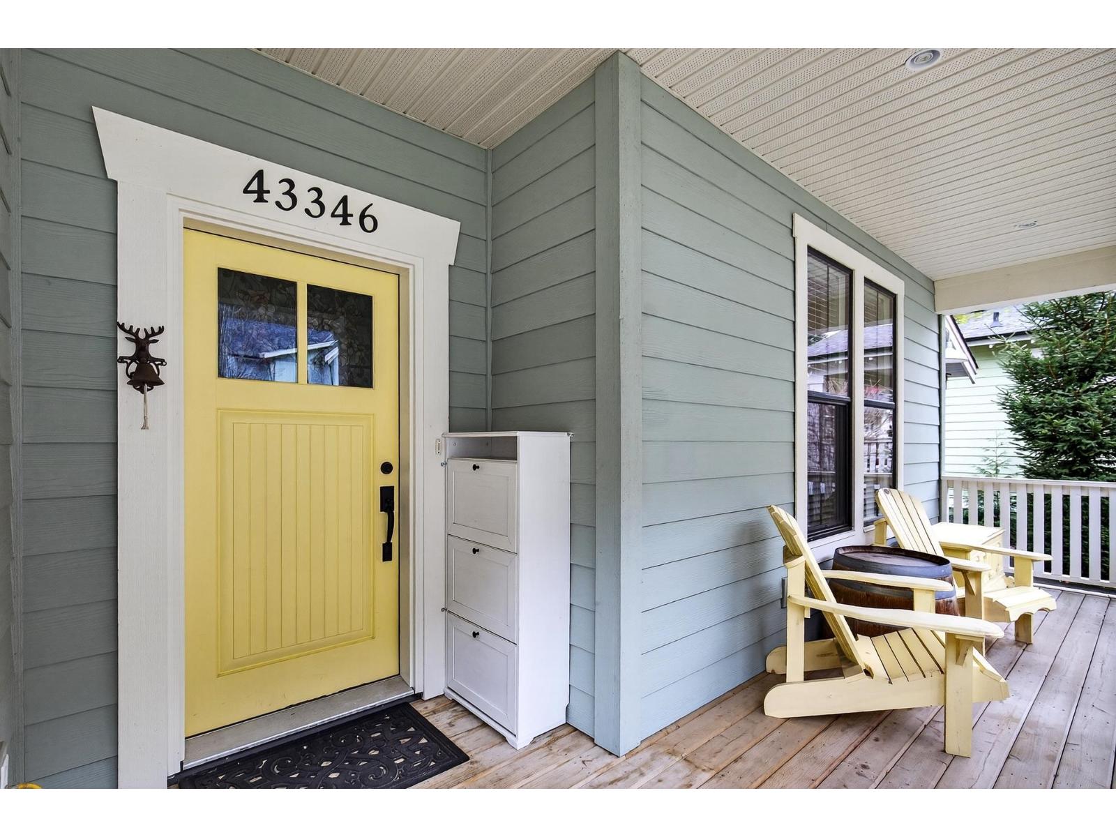 43346 Old Orchard Lane, Cultus Lake South, Lindell Beach, British Columbia  V2R 0Z4 - Photo 4 - R3087519