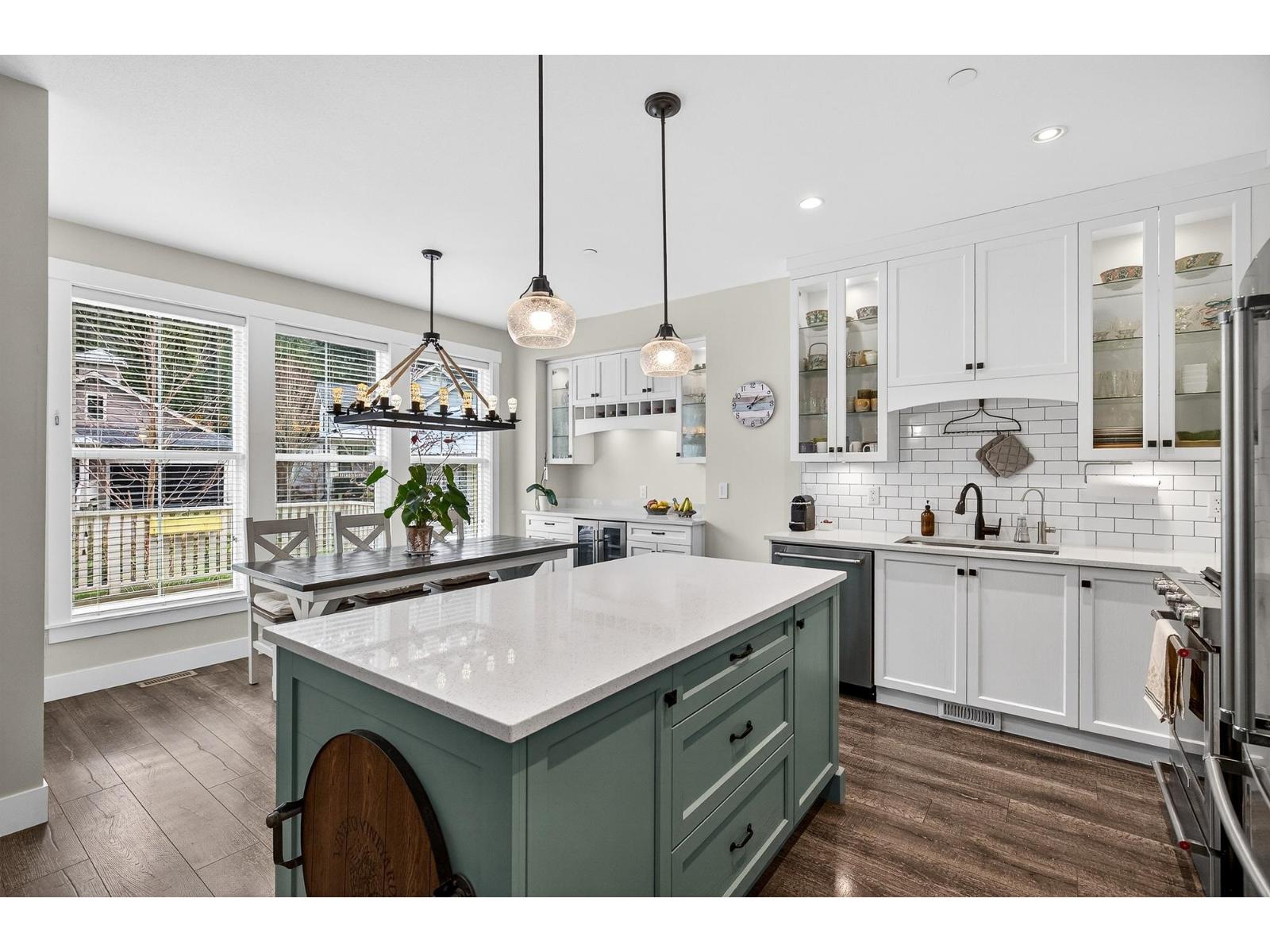 43346 Old Orchard Lane, Cultus Lake South, Lindell Beach, British Columbia  V2R 0Z4 - Photo 7 - R3087519