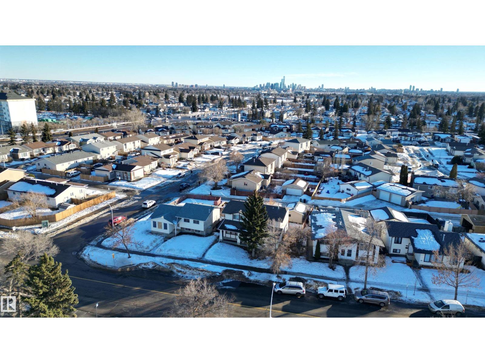 11454 139 Av Nw, Edmonton, Alberta T5X 3L3 - Photo 36 - E4472607