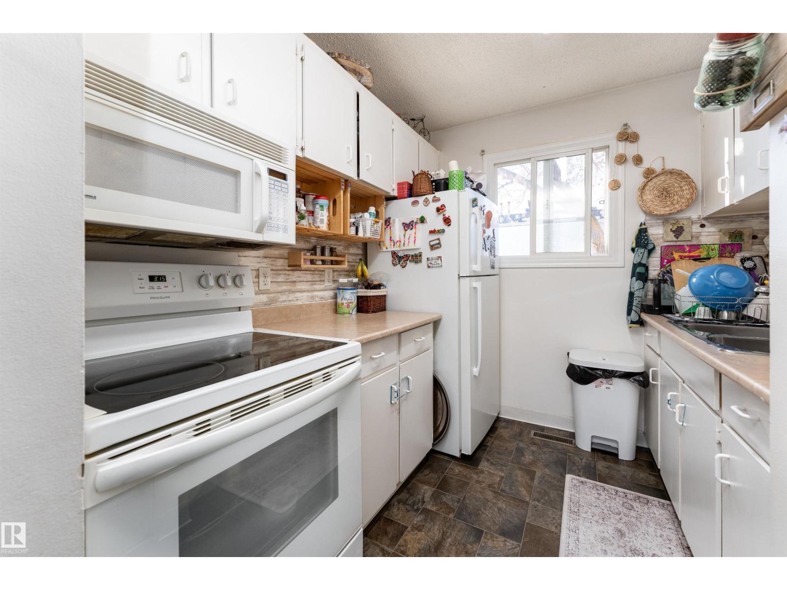 11454 139 Av Nw, Edmonton, Alberta T5X 3L3 - Photo 5 - E4472607