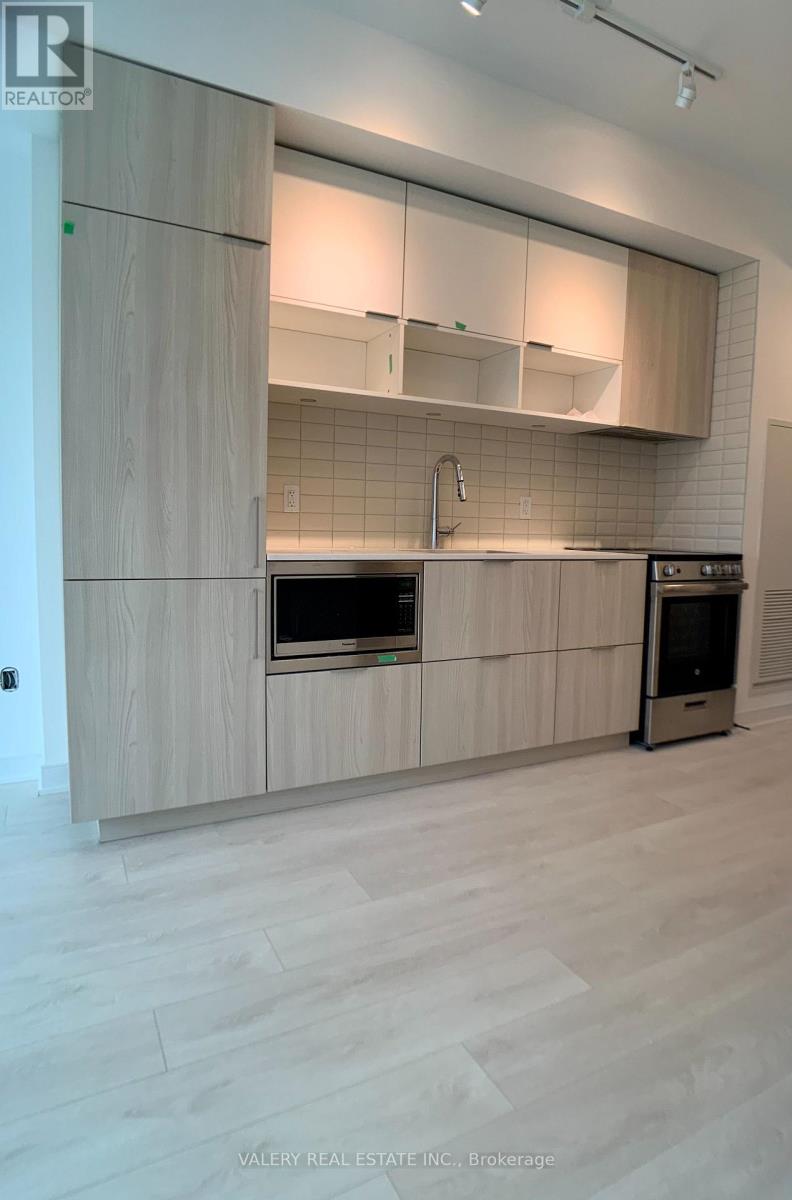 1002 - 60 Tannery Road, Toronto, Ontario  M5A 0S8 - Photo 3 - C12767372