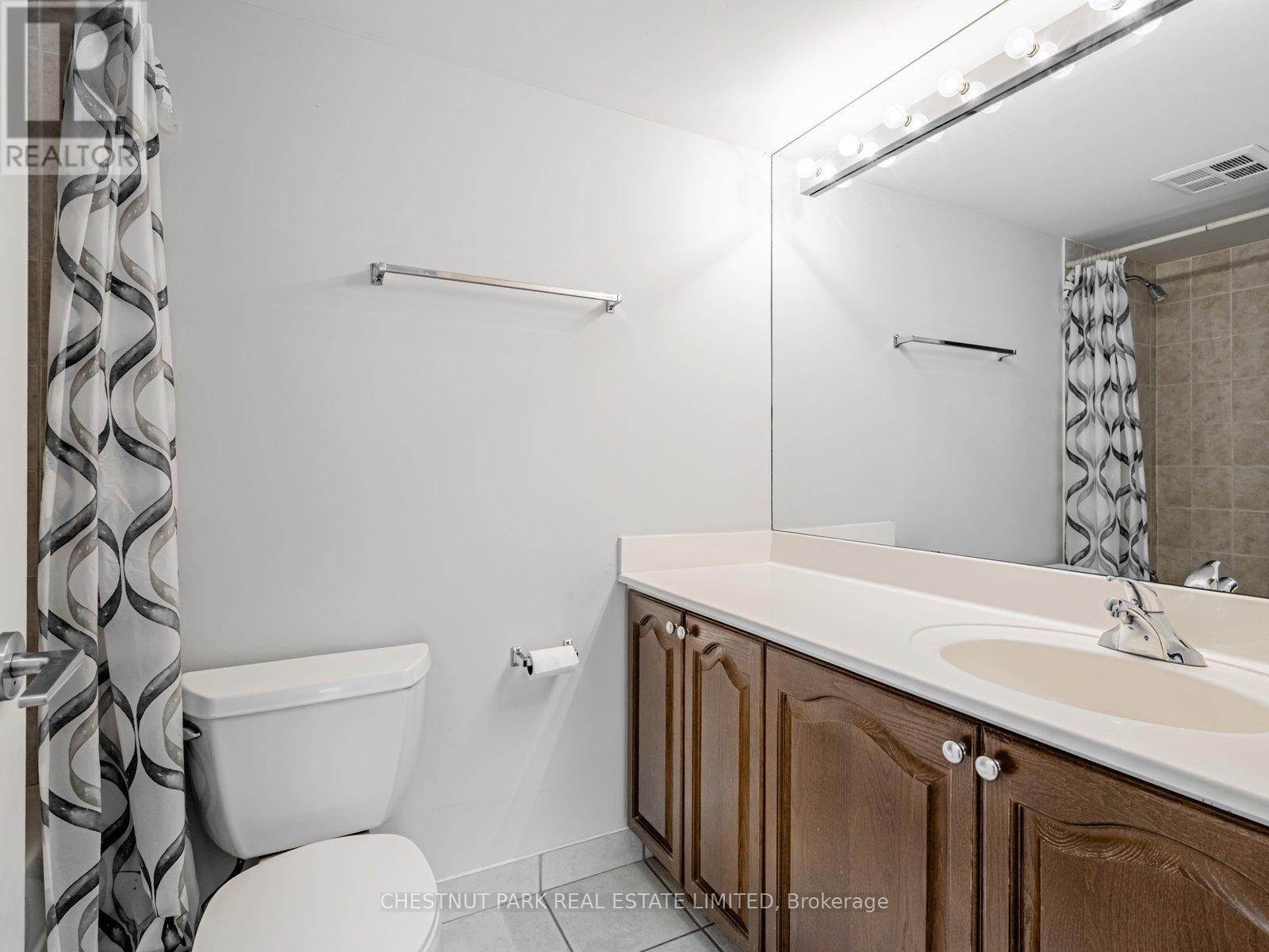 722 - 219 Fort York Boulevard, Toronto, Ontario  M5V 1B1 - Photo 9 - C12767428