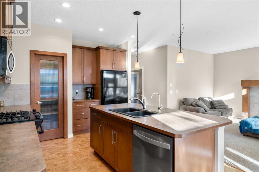 5 Mahogany Square Se, Calgary, Alberta  T3M 0T1 - Photo 9 - A2283177