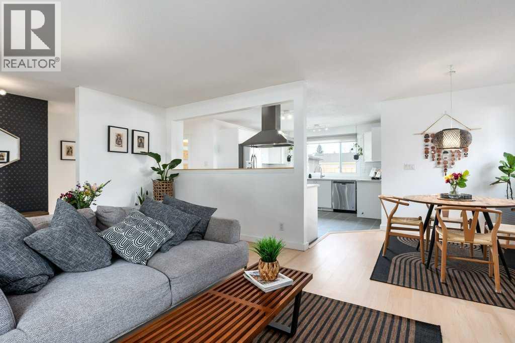 10219 Maplebrook Place Se, Calgary, Alberta  T2J 1S7 - Photo 7 - A2283294