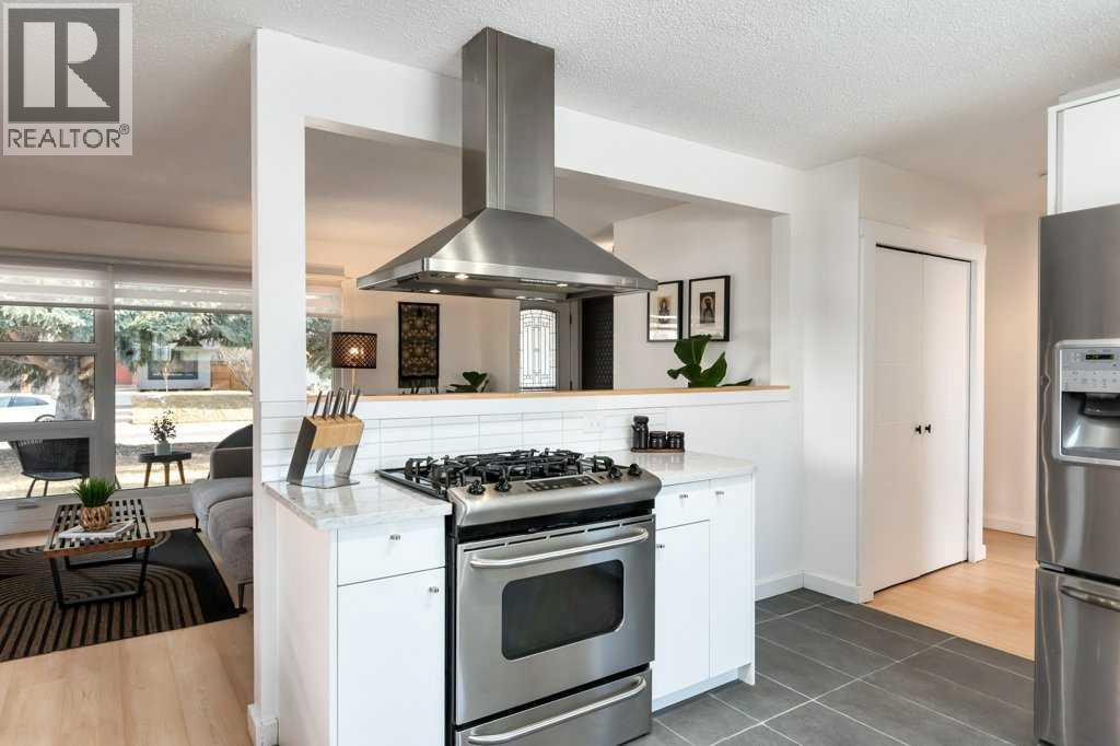 10219 Maplebrook Place Se, Calgary, Alberta  T2J 1S7 - Photo 10 - A2283294