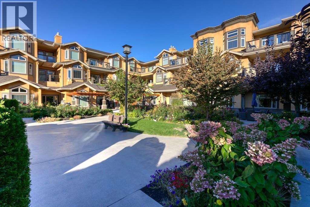 3996 Beach Avenue Unit# 202 Peachland Photo 25