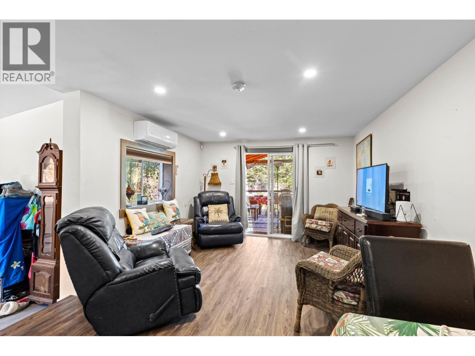 6097 Highway 3, Hedley, British Columbia  V0X 1N1 - Photo 54 - 10375200