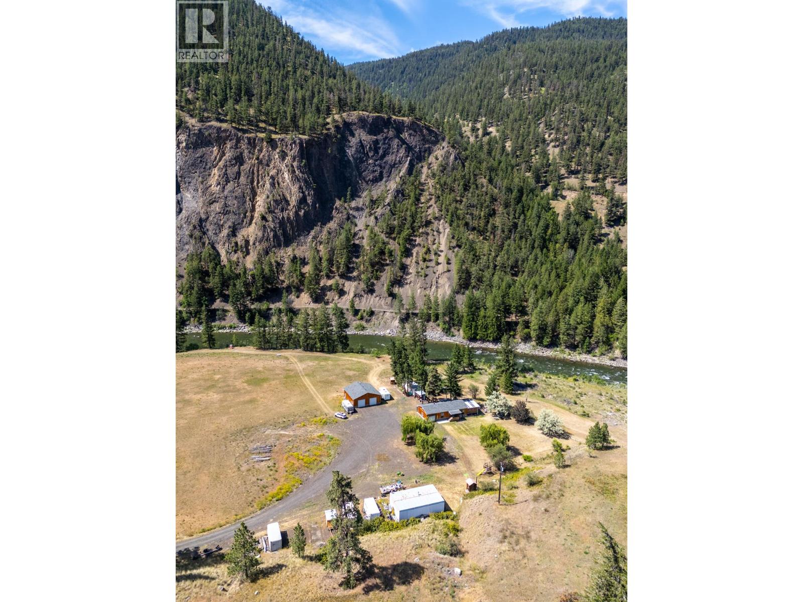 6097 Highway 3, Hedley, British Columbia  V0X 1N1 - Photo 22 - 10375200