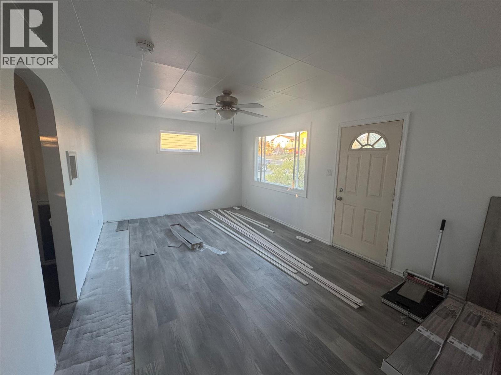 9713 9 Street, Dawson Creek, British Columbia  V1G 3S7 - Photo 4 - 10375222