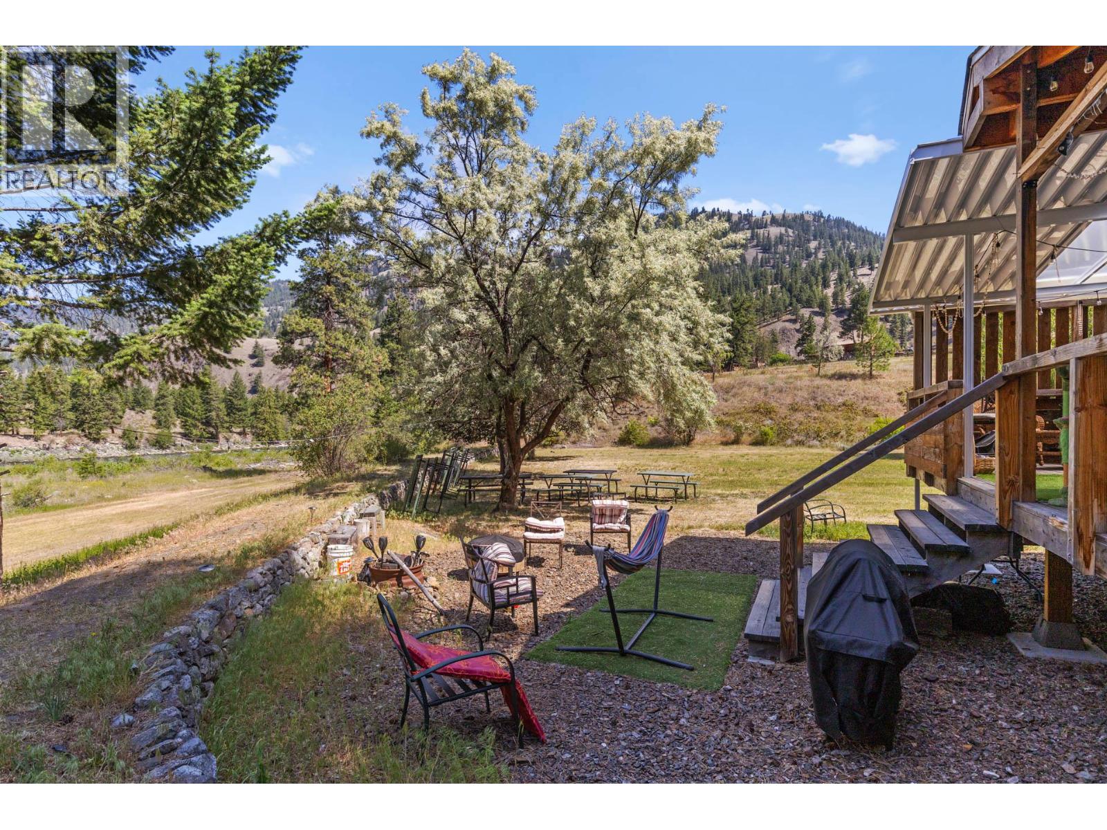 6097 Highway 3, Hedley, British Columbia  V0X 1N1 - Photo 47 - 10375200