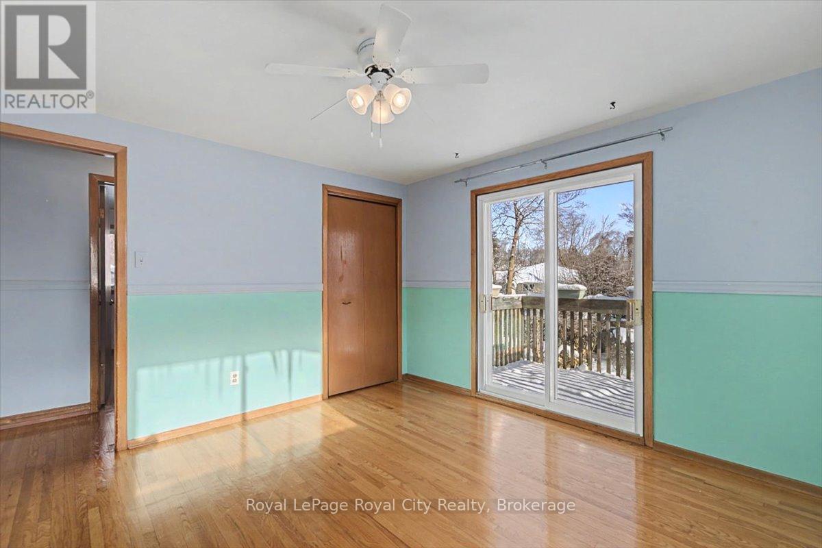 15 Inverness Drive, Guelph (Riverside Park), Ontario  N1E 3L7 - Photo 16 - X12747460