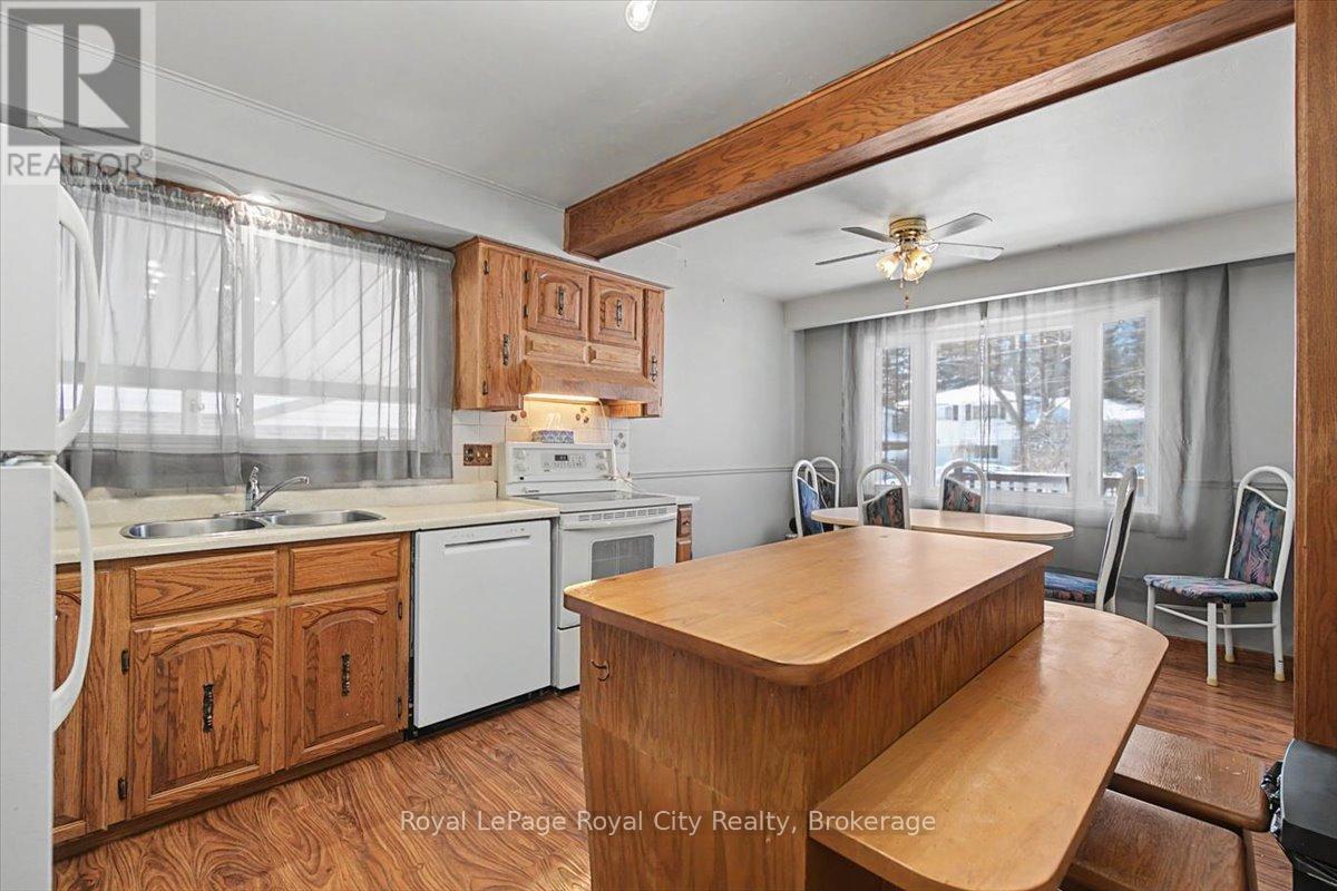 15 Inverness Drive, Guelph (Riverside Park), Ontario  N1E 3L7 - Photo 11 - X12747460