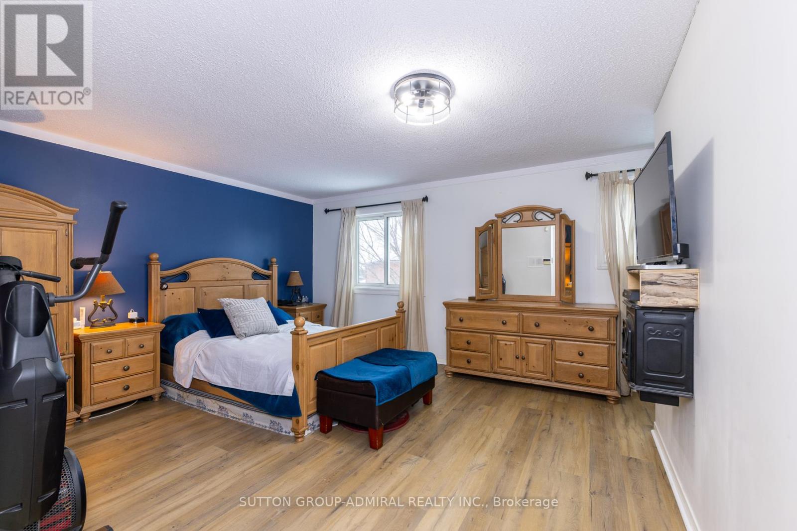 15 Miles Court, Richmond Hill, Ontario  L4C 5P7 - Photo 22 - N12767364