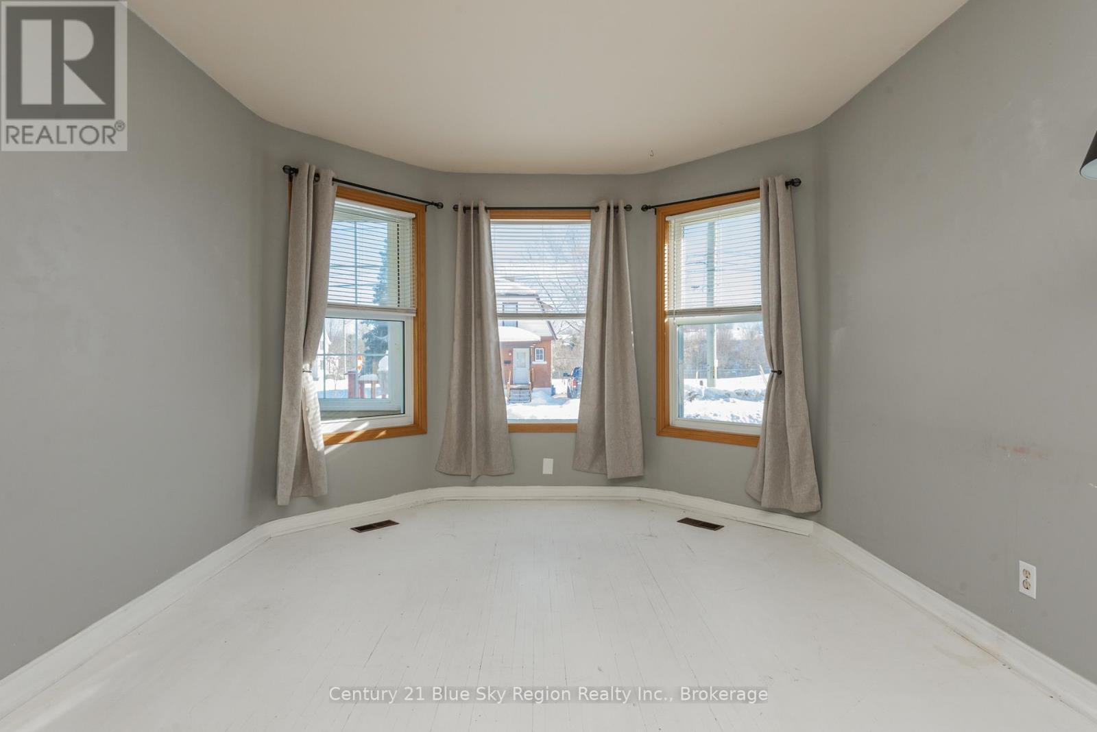 503 First Avenue E, North Bay, Ontario  P1B 1K5 - Photo 17 - X12761052