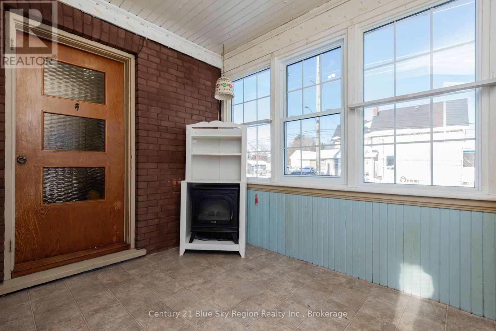 503 First Avenue E, North Bay, Ontario  P1B 1K5 - Photo 13 - X12761052