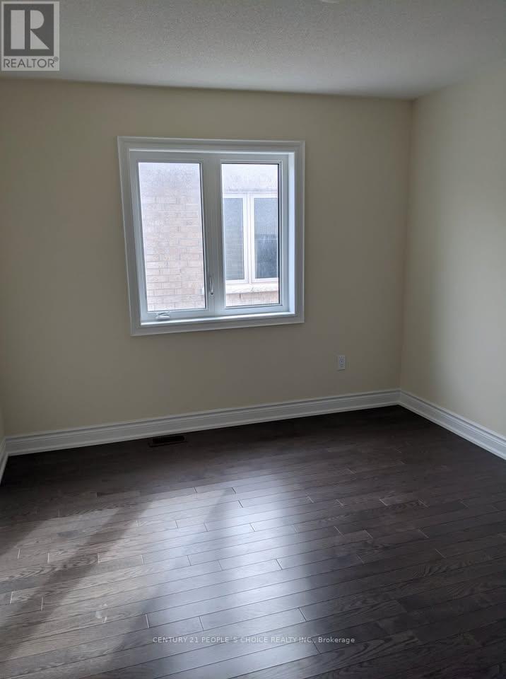 Upper - 368 Kirkham Drive, Markham, Ontario  L3S 0E4 - Photo 3 - N12767382