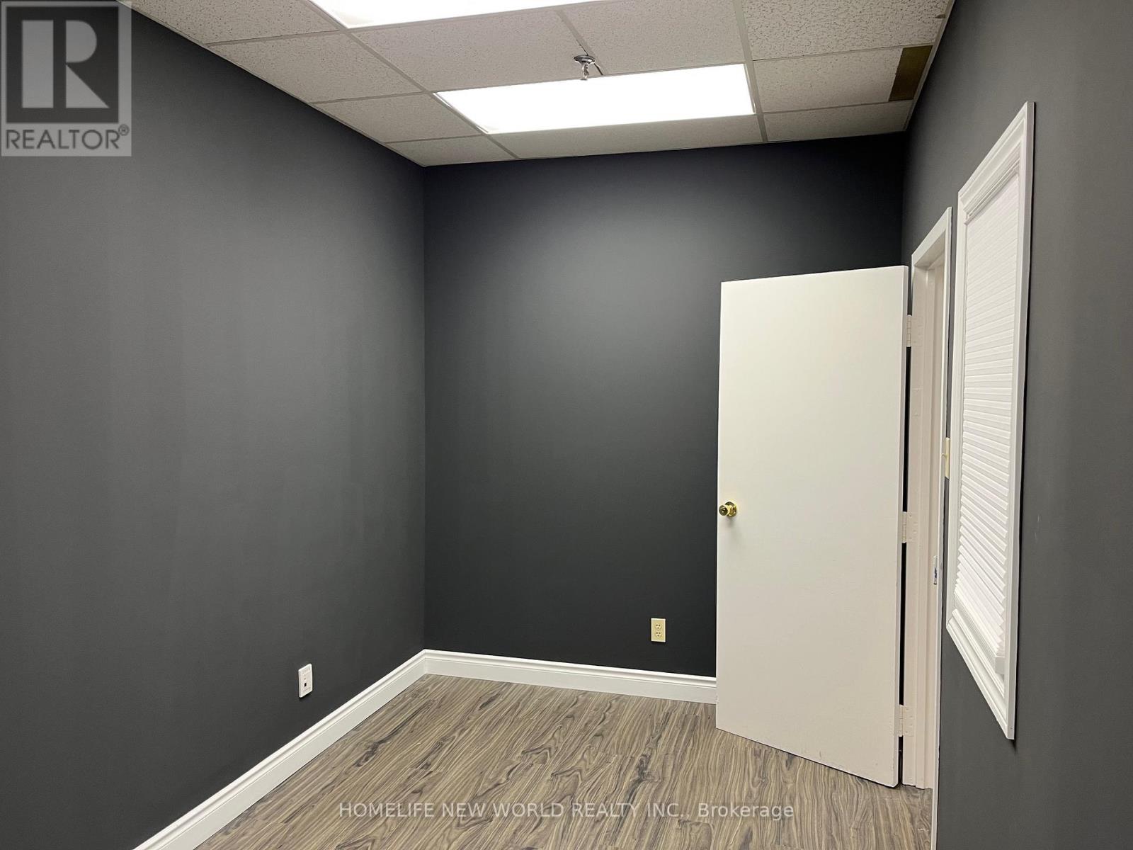 26 - 145 Royal Crest Court, Markham, Ontario  L3R 9Z4 - Photo 10 - N12767400