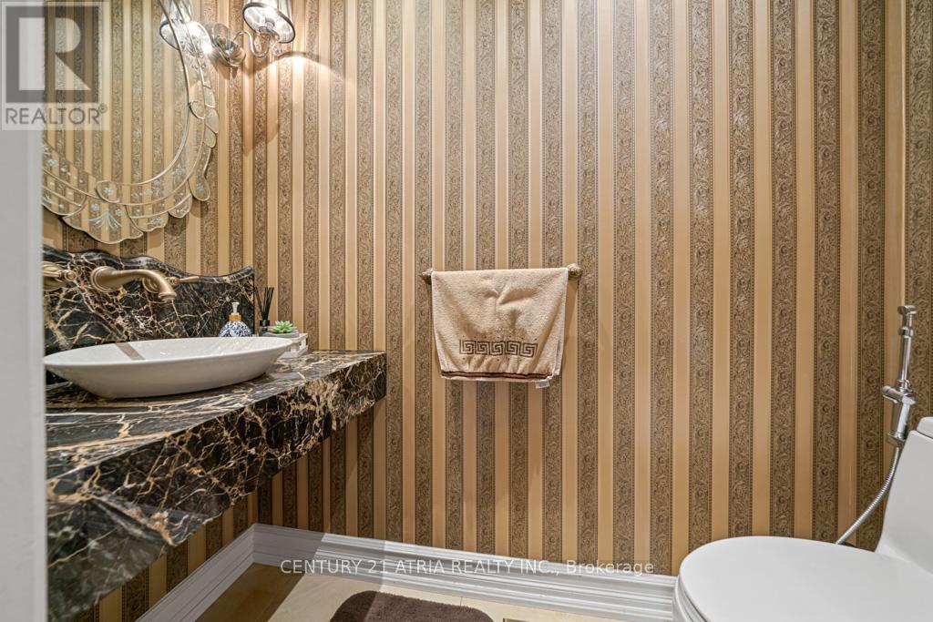 33 Autumn Way, Aurora, Ontario  L4G 4P2 - Photo 6 - N12767412