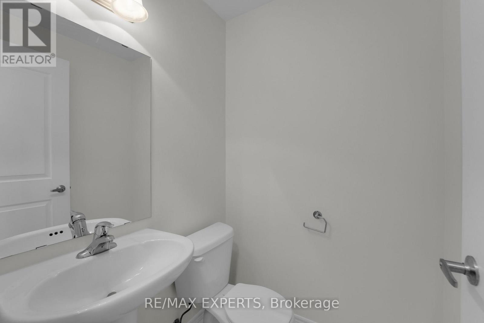 10 - 105 Kayla Crescent, Vaughan, Ontario  L6A 4W3 - Photo 11 - N12767500