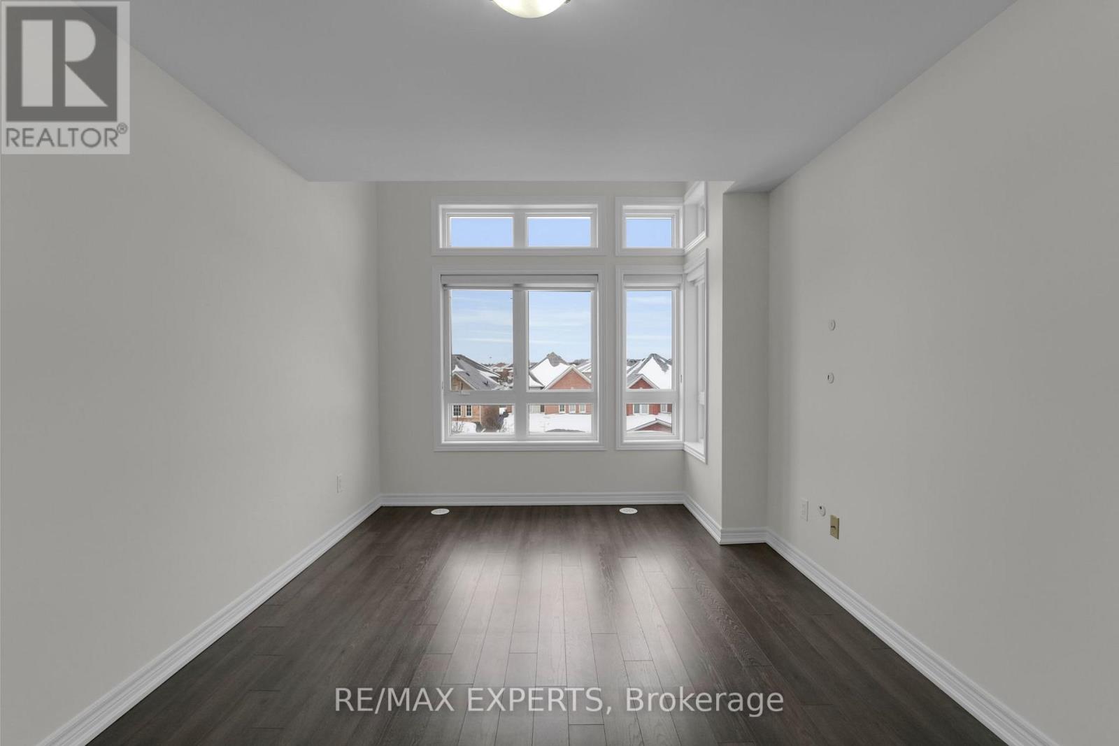 10 - 105 Kayla Crescent, Vaughan, Ontario  L6A 4W3 - Photo 31 - N12767504