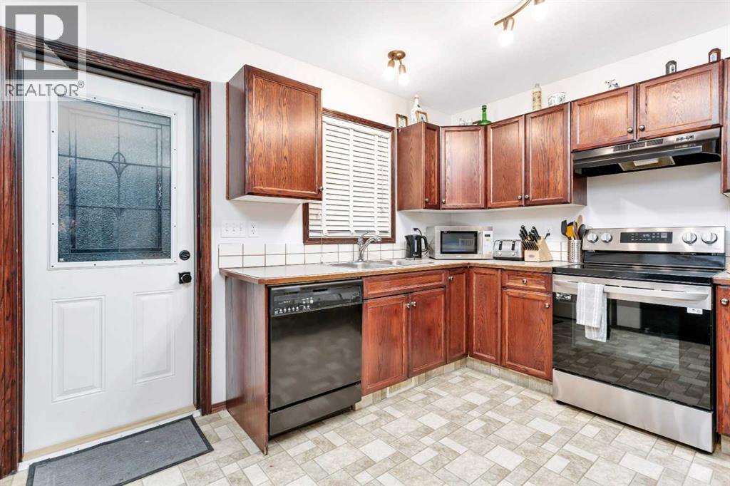 67 Garden Road, Lacombe, Alberta  T4L 1S6 - Photo 12 - A2281502