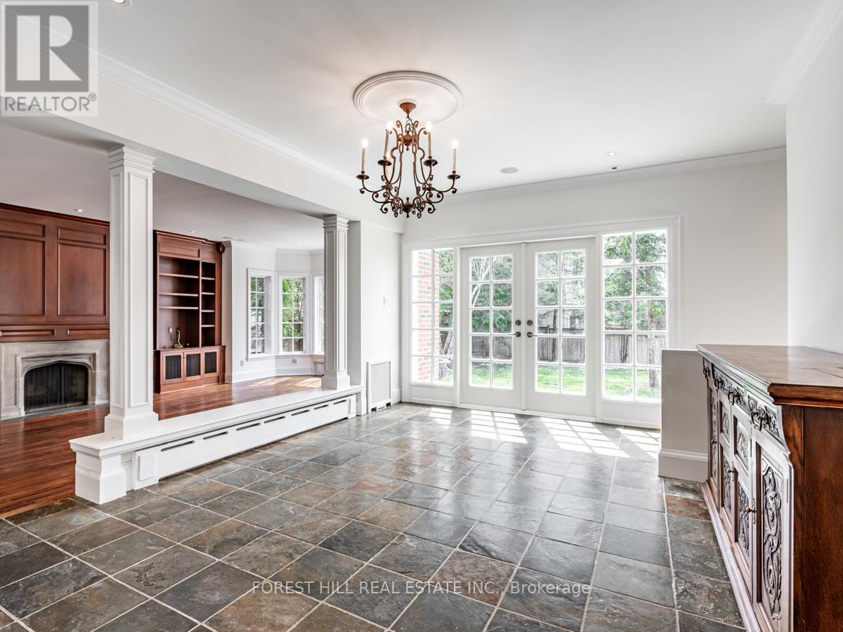 67 Heathdale Road, Toronto, Ontario  M6C 1N1 - Photo 13 - C12590120