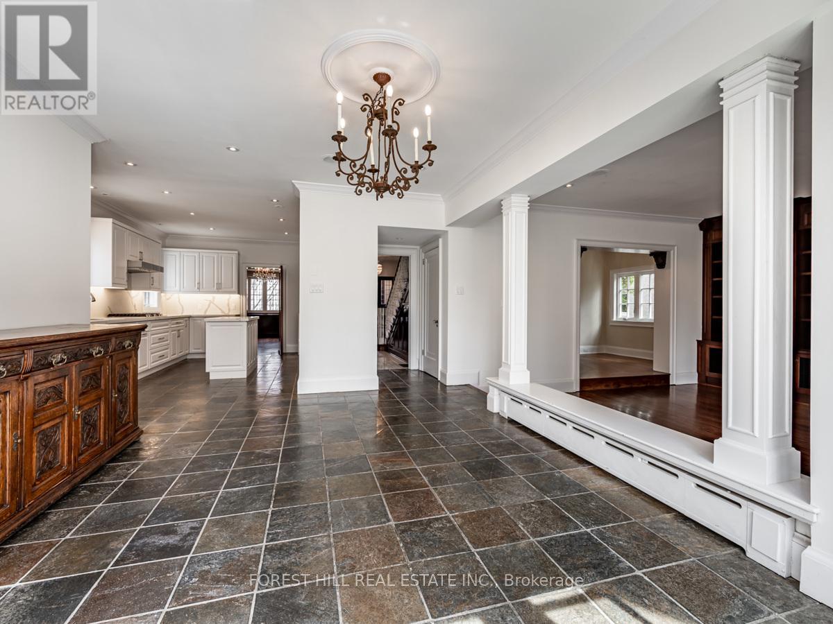 67 Heathdale Road, Toronto, Ontario  M6C 1N1 - Photo 14 - C12590120