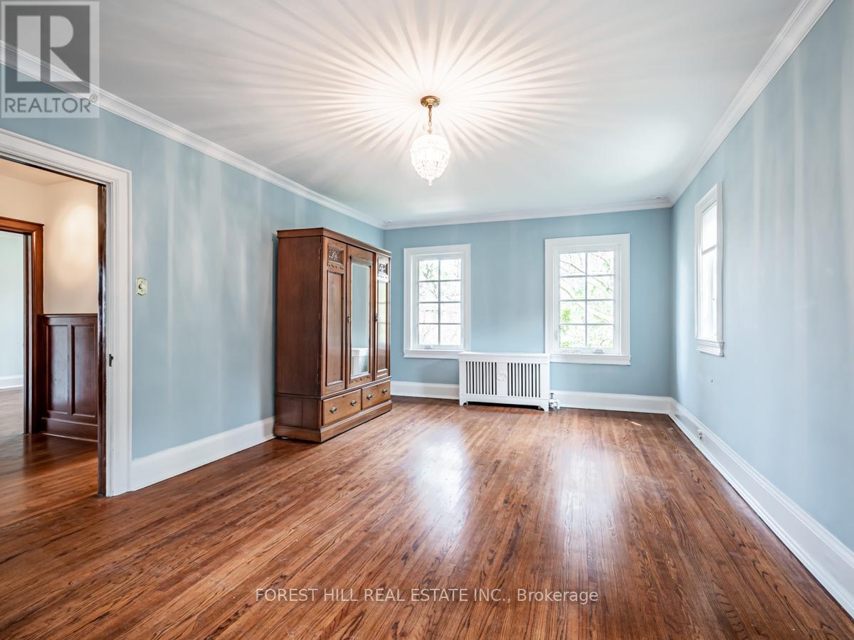 67 HEATHDALE ROAD Toronto (Humewood-Cedarvale), ON M6C 1N1