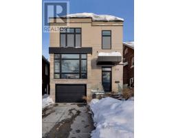 313 ROSEWELL AVENUE, Toronto, Ontario