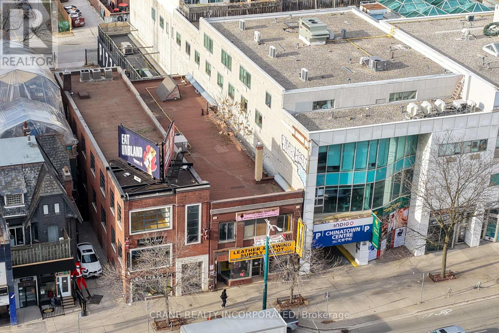 206 SPADINA AVENUE, Toronto, Ontario