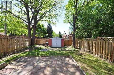 Upper + Ground Level - 84 Harrington Crescent, Toronto, Ontario  M2M 2Y5 - Photo 15 - C12761056