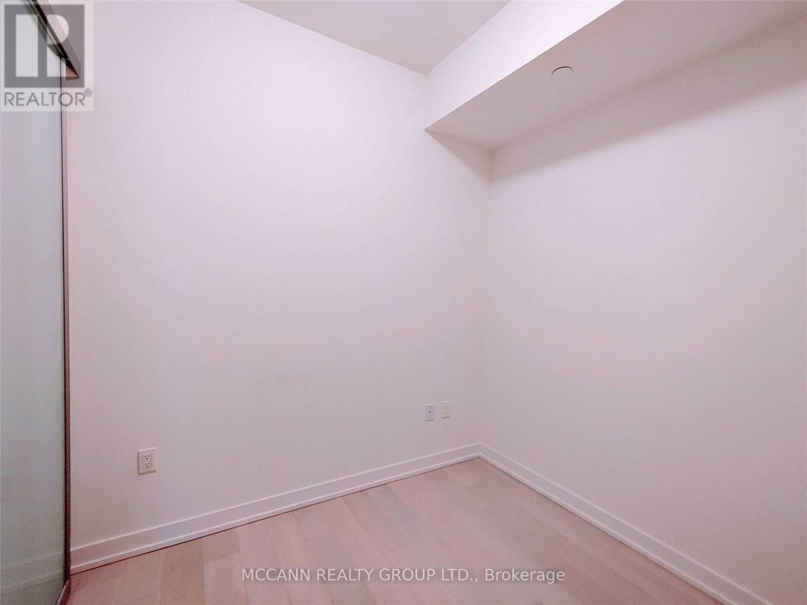 5012 - 1 Yorkville Avenue, Toronto, Ontario  M4W 0B1 - Photo 11 - C12761144