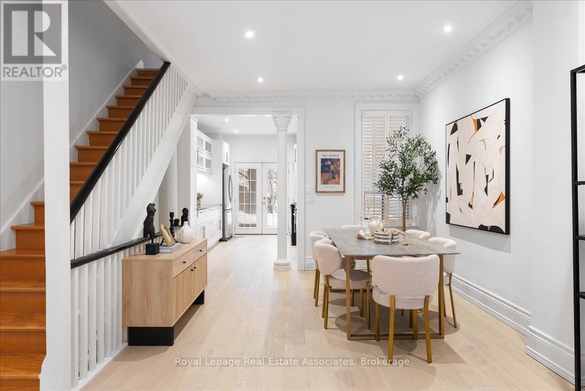 30 Belmont Street, Toronto, Ontario  M5R 1P8 - Photo 9 - C12761200