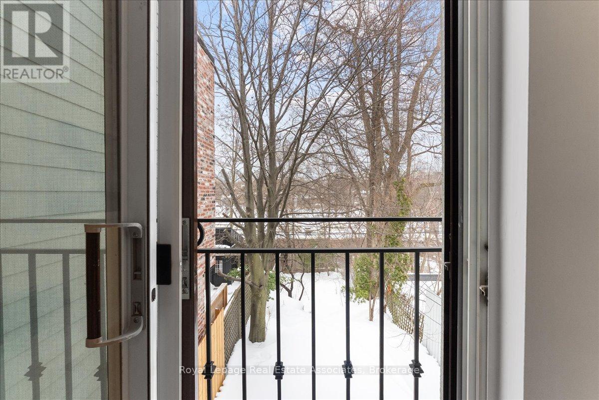 30 Belmont Street, Toronto, Ontario  M5R 1P8 - Photo 23 - C12761200