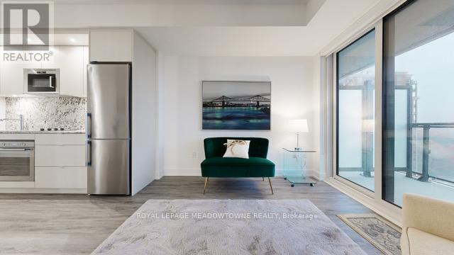 1439 - 20 Inn On The Park Drive, Toronto, Ontario  M3C 0P8 - Photo 7 - C12761206