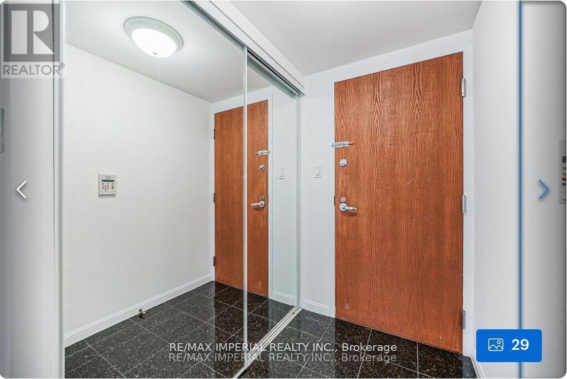 2112 - 23 Lorraine Drive, Toronto, Ontario  M2N 6Z6 - Photo 5 - C12761264