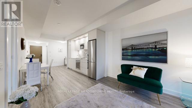 1439 - 20 Inn On The Park Drive, Toronto, Ontario  M3C 0P8 - Photo 8 - C12761206